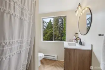 Full Bathroom off primary