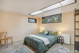Lower Level Bedroom 1