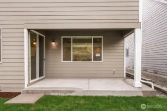 : ***Floor plans may vary from actual home constructed. Features, elevation, materials, dimensions and layout are all subject to change without notice.****