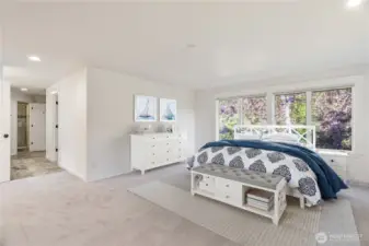 Primary Bedroom (Virtually Staged)