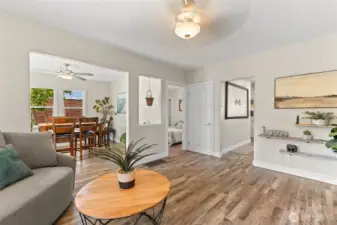 Living/dining/bed 1 and entry to kitchen