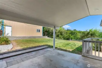 Back yard covered patio