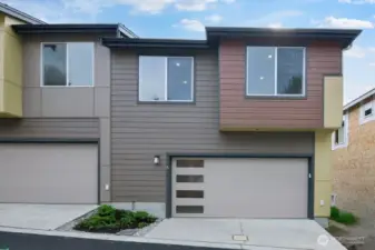 13211 NE 127th Way Unit A - Ready Now!