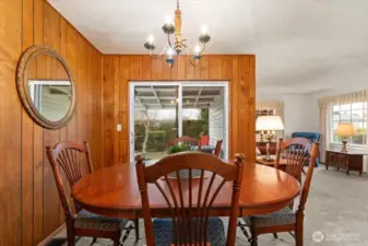 Slider to private side yard