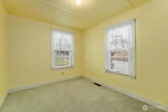 1 of 3 main floor bedrooms