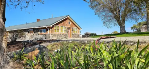 Welcome to a modernized 1902 home.