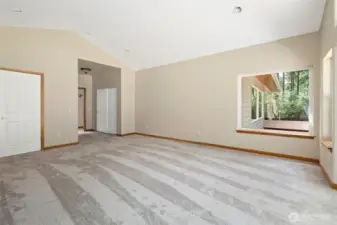 Lots of natural light in here!