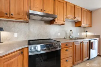 Kitchen, from entry by foyer