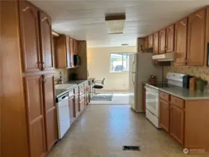 spacious area for cooking and entertaining.