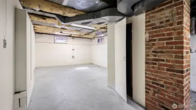 Full height unfinished space in basement
