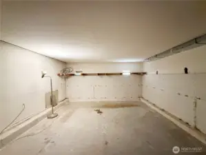 Storage / access to crawl space on the left.
