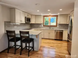 Kitchen stainless appliances.