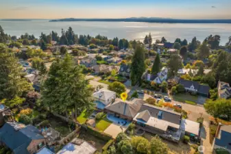 A stone's throw from Puget Sound