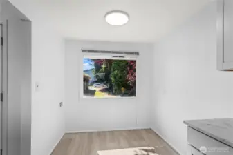 Unit E Dining area/nook
