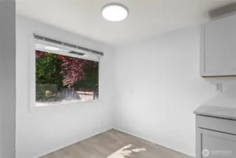 Unit E Dining area/nook