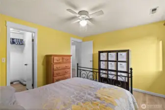 Main bedroom with walk-in closet