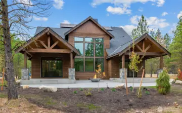 CHANGE: ONE SIDE OF COVER PORCH WILL BE SUNDECK ON SECOND FLOOR