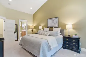 Primary suite has walk-in closet