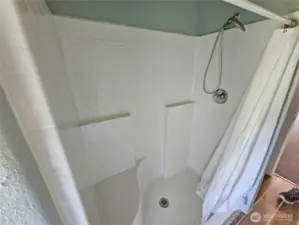 Shower in the shop