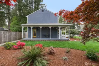 Side view of the wrap around porch.