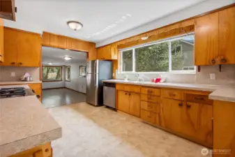 Spacious kitchen