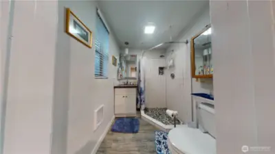 DADU 3/4 bath