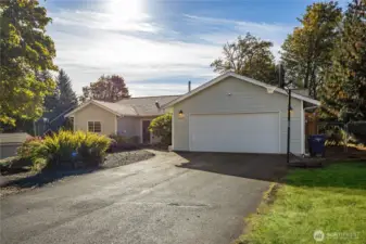 Loads of energy efficient features: radiant slab heat, structurally integrated wall panels, and raised heel trusses for increased attic insulation.