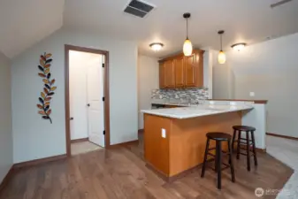 bonus room mini wetbar