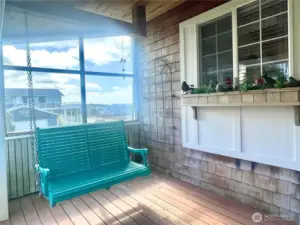 Front porch swing!