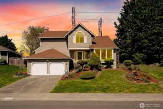 Twilight shot.Beautifully remodeled home nestled in the highly sought-after Sterling Park community.