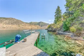 Dock