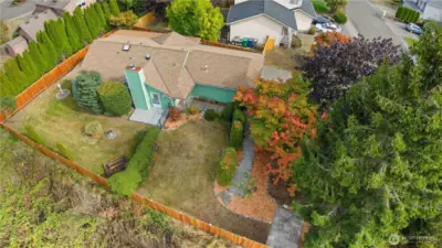 Spacious yard with new fence