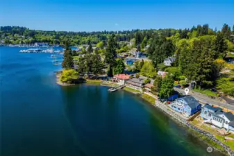 Enjoy kayaking and exploring Gig Harbor right from your doorstep.