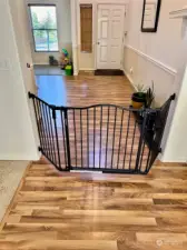 Detachable baby gate included