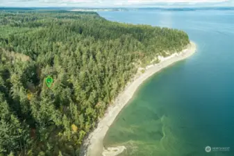 Stunning strip of waterfront on Whidbey.