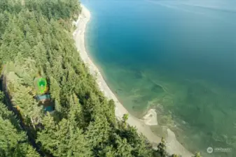 Healthy shoreline and beautiful beach at the bottom of the bluff