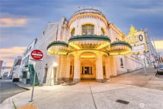 For live entertainment don't miss the Rialto Theater.