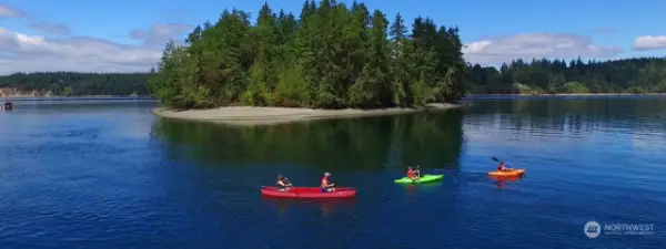 kayak to near by Eagle Island