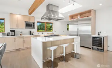 An alternate view of the kitchen.