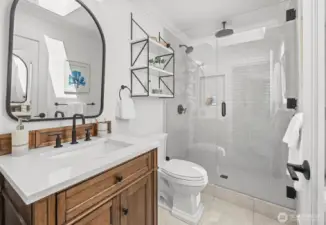 Primary bath.