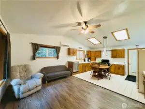 Living room: LPV, Mini Split, ceiling fan