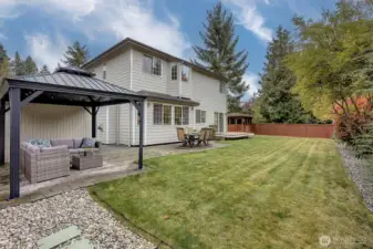 Covered seating area