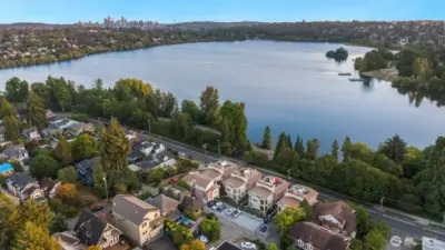 You get the best of all worlds - Green Lake, restaurants, shops, and more. All walkable!