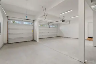 3 car garage