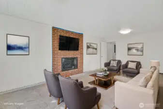 Virtual Staging  Lower level has it's own entrance.