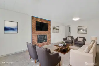Virtual Staging  Lower level has it's own entrance.