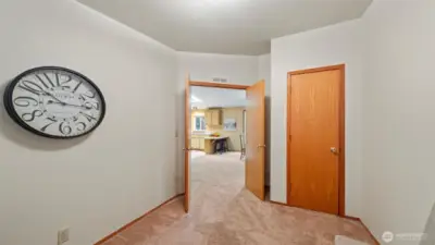 3rd bedroom or home office