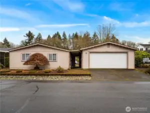 This home has a covered breezeway so you can unload the groceries from your car without being exposed to wet weather.