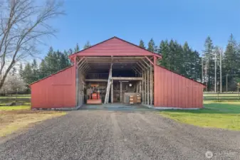 3 Stall Barn