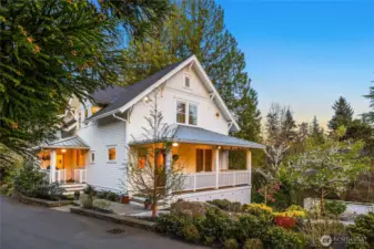 Welcome to the Westberg Residence; a beautifully restored 1910 farmhouse blending timeless elegance with modern conveniences in the heart of downtown.